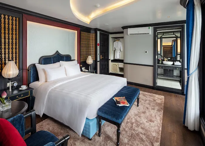 Lan Ha Aurora Boutique Cruise Ha Long