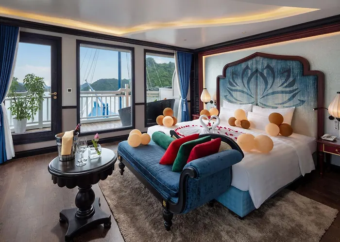 Lan Ha Aurora Boutique Cruise 5* Ha Long